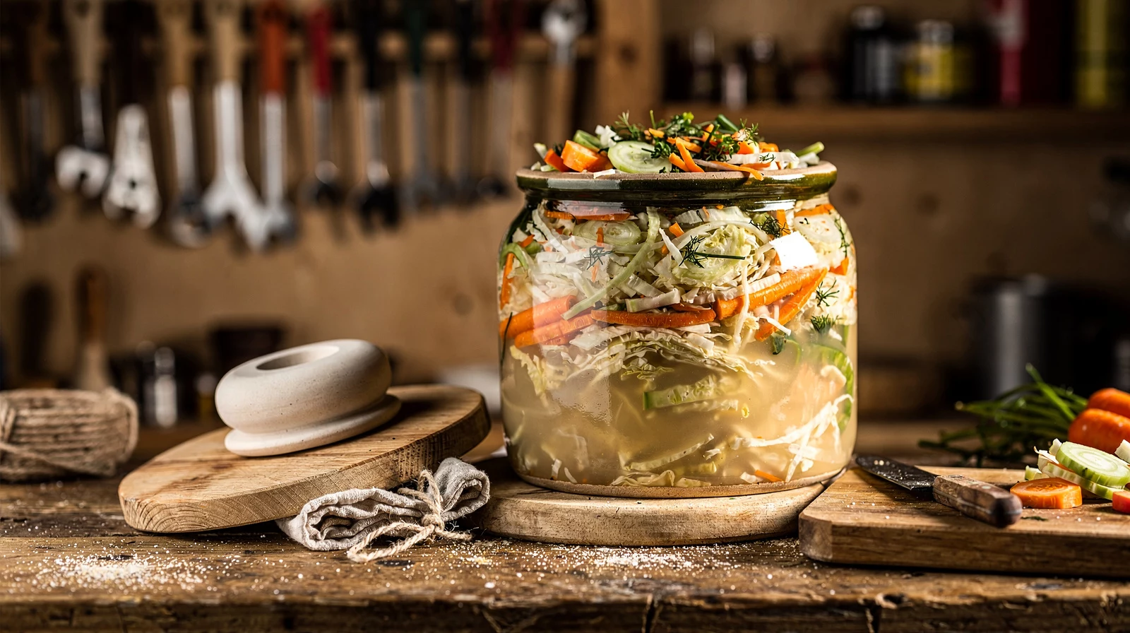 Einkochen ohne Glas: Fermentieren, Dörren und Einlegen für die Vorratskammer 2 Einkochen ohne Glas: Fermentieren, Dörren und Einlegen für die Vorratskammer